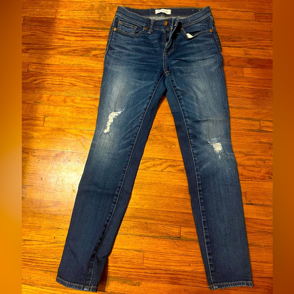 Lightly used madewell skinny denim jeans size 28
